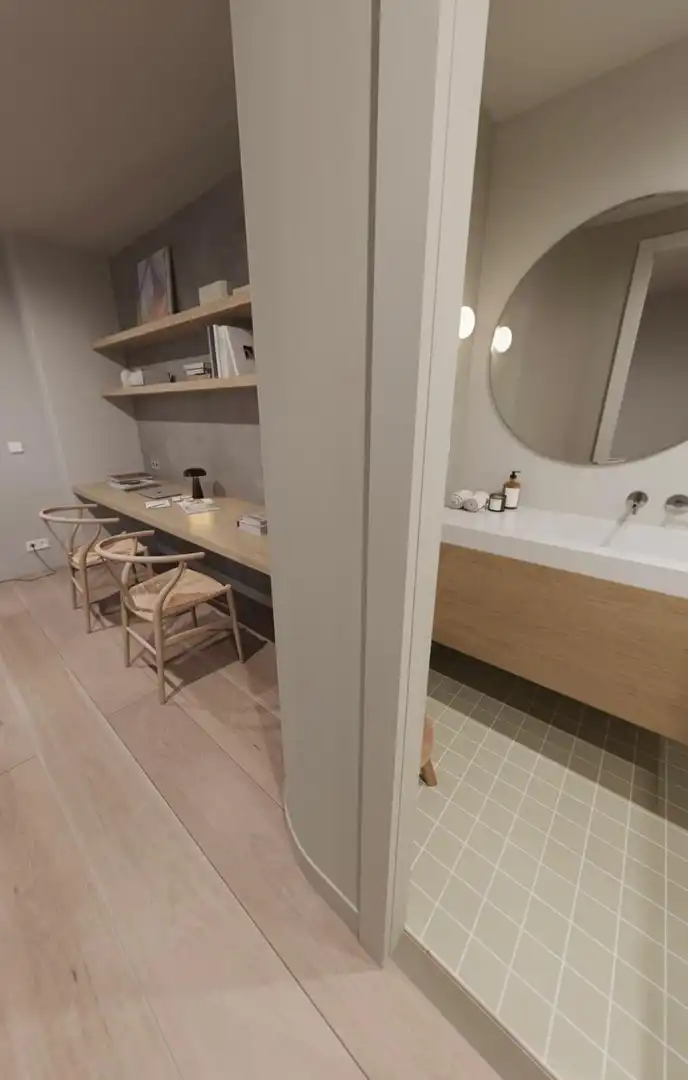 Bany de Dúplex en venda en Barcelona amb Parquet, Balcó i Alarma