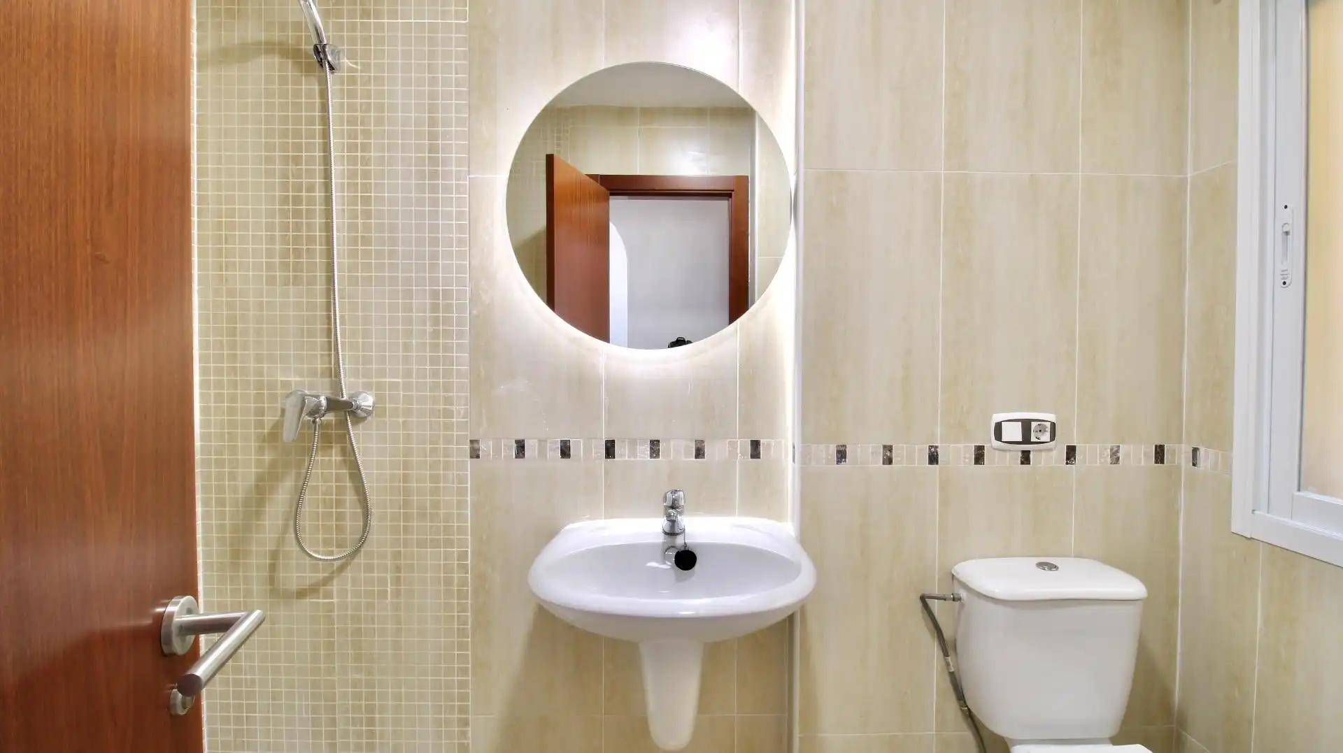 Badezimmer von Wohnung zum Verkauf in Atarfe mit Terrasse und Balkon