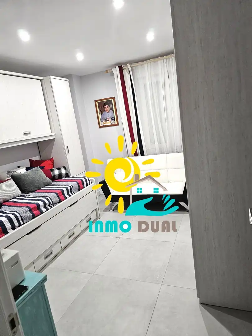 Balcony of Apartments for sale in Badajoz  with Air Conditioner and Storage room