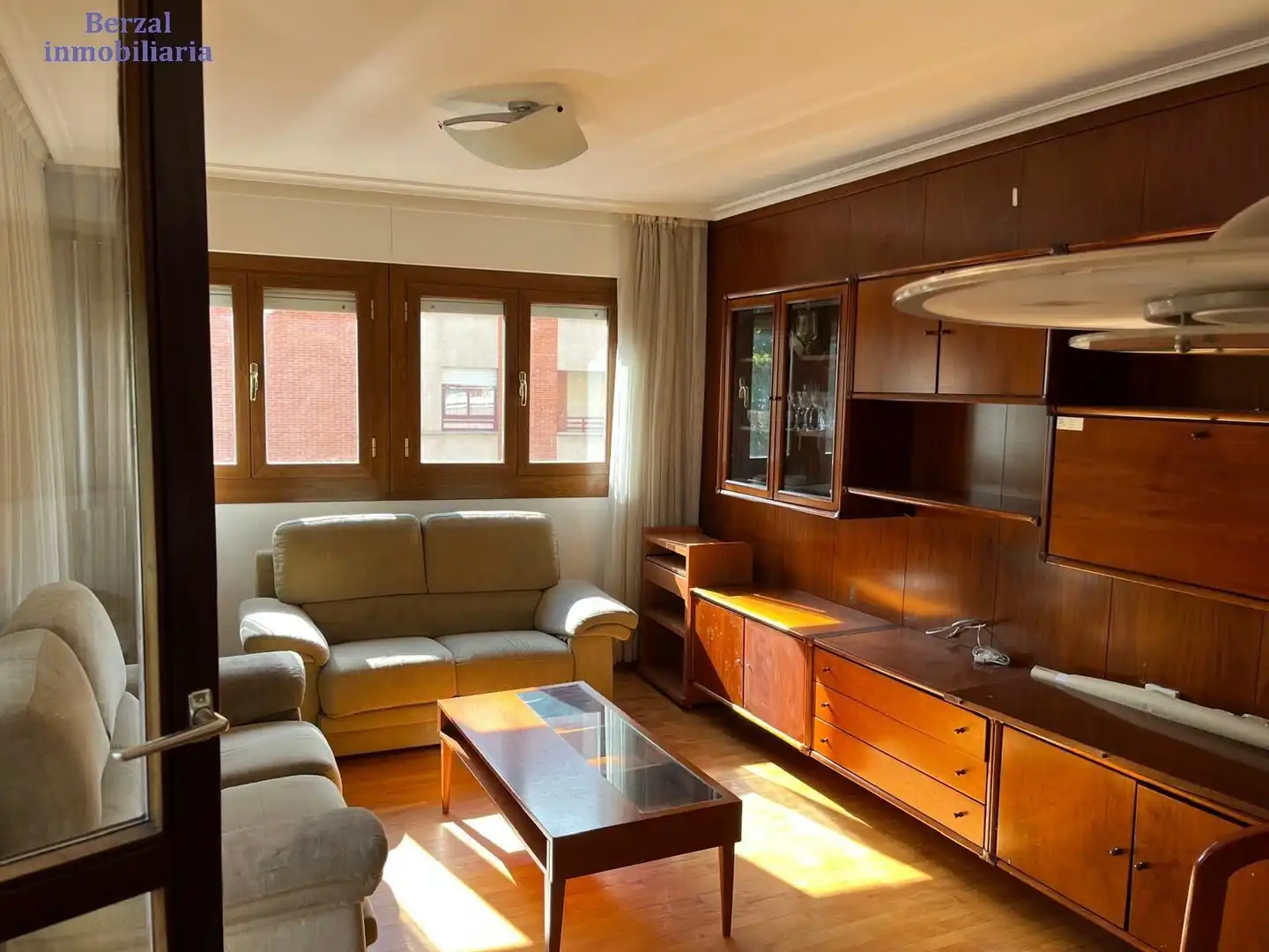 Sala de estar de Piso en venta en  Logroño con Aire acondicionado