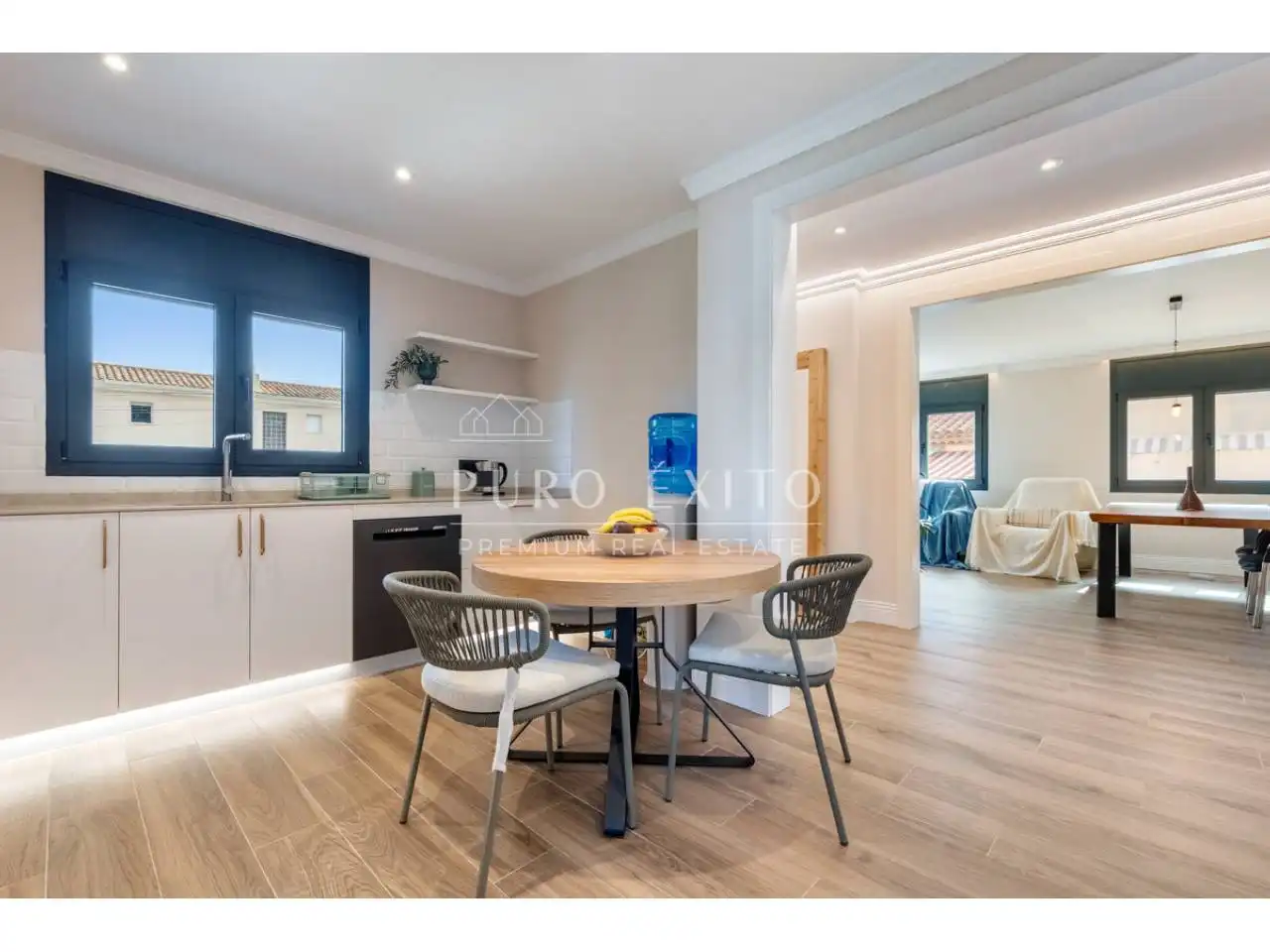 Kitchen of Houses for sale in Cambrils  with Air Conditioner, Private garden and Parquet flooring