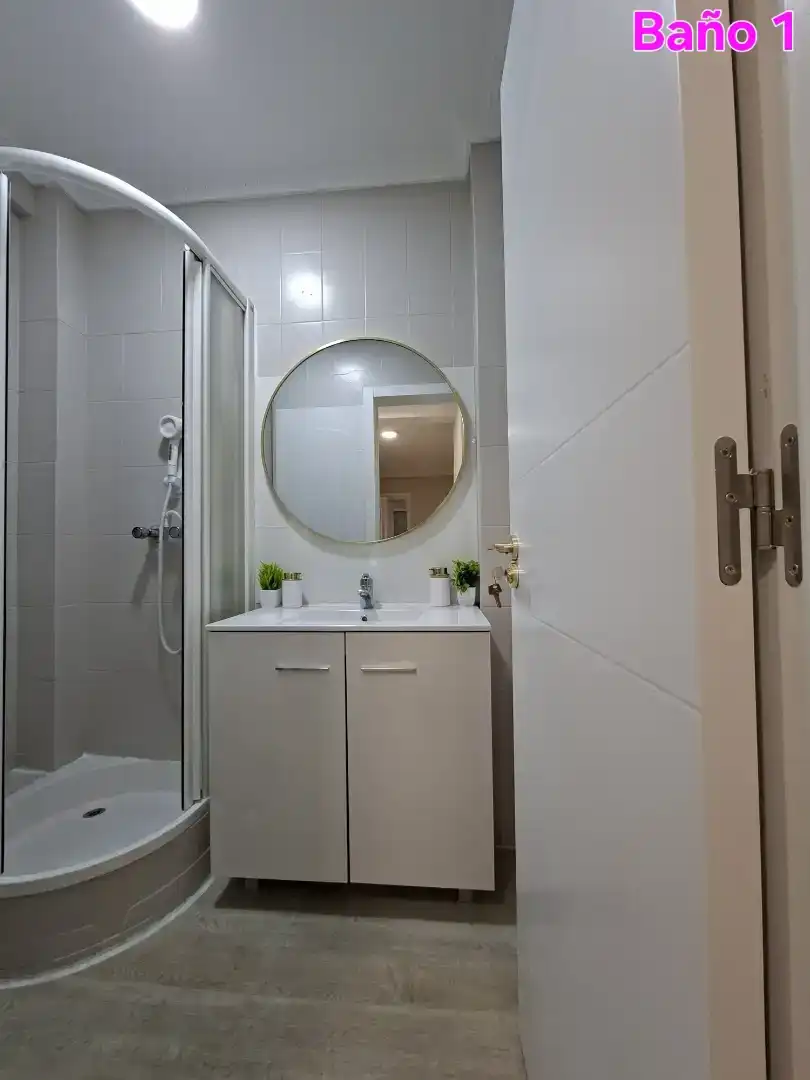 Baño de Piso para compartir en Alcorcón con Parquet, Amueblado y Horno