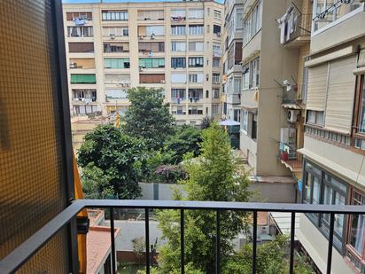 Terrassa de Pis en venda en  Barcelona Capital amb Balcó