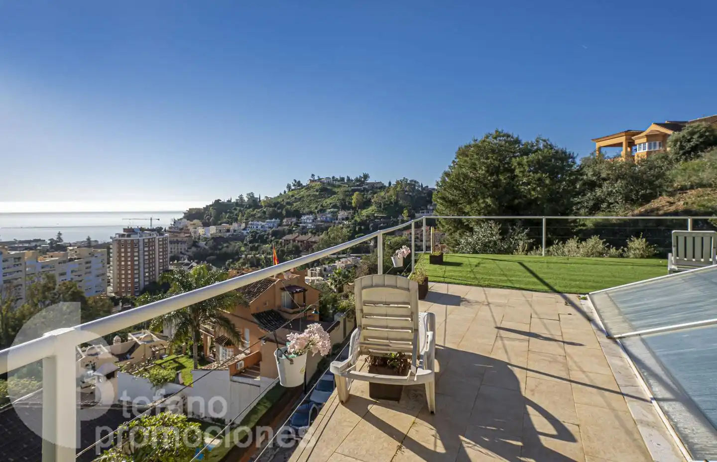 Terrace of Houses for sale in Málaga  with Air Conditioner, Private garden and Terrace