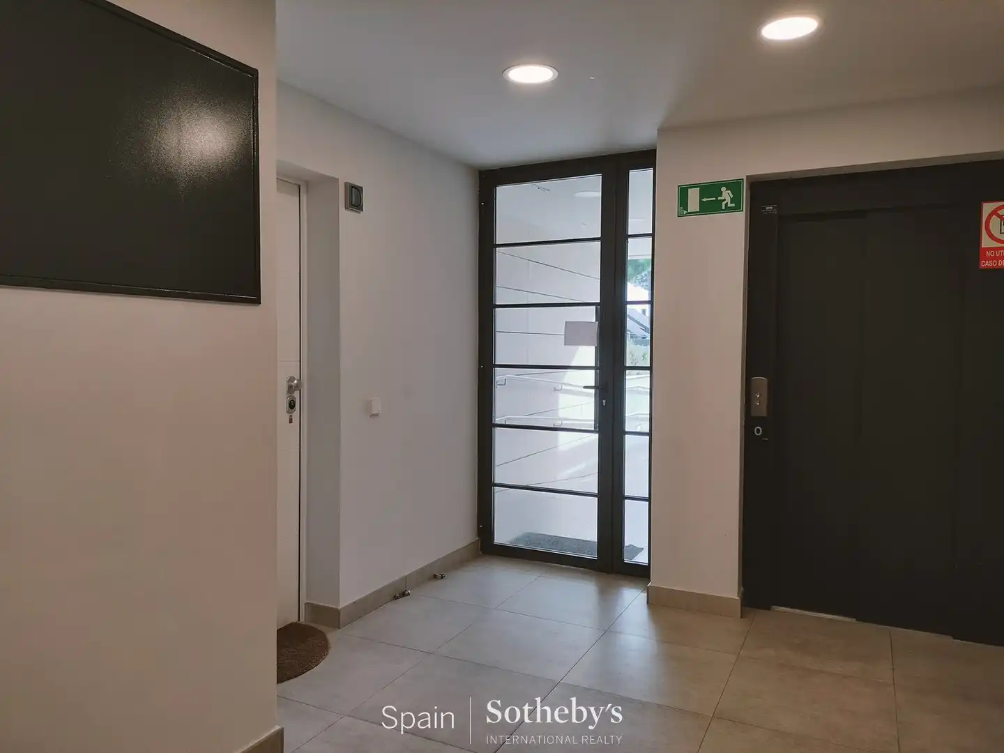 Apartamento en venta en Las Rozas de Madrid con Aire acondicionado, Calefacción y Jardín privado