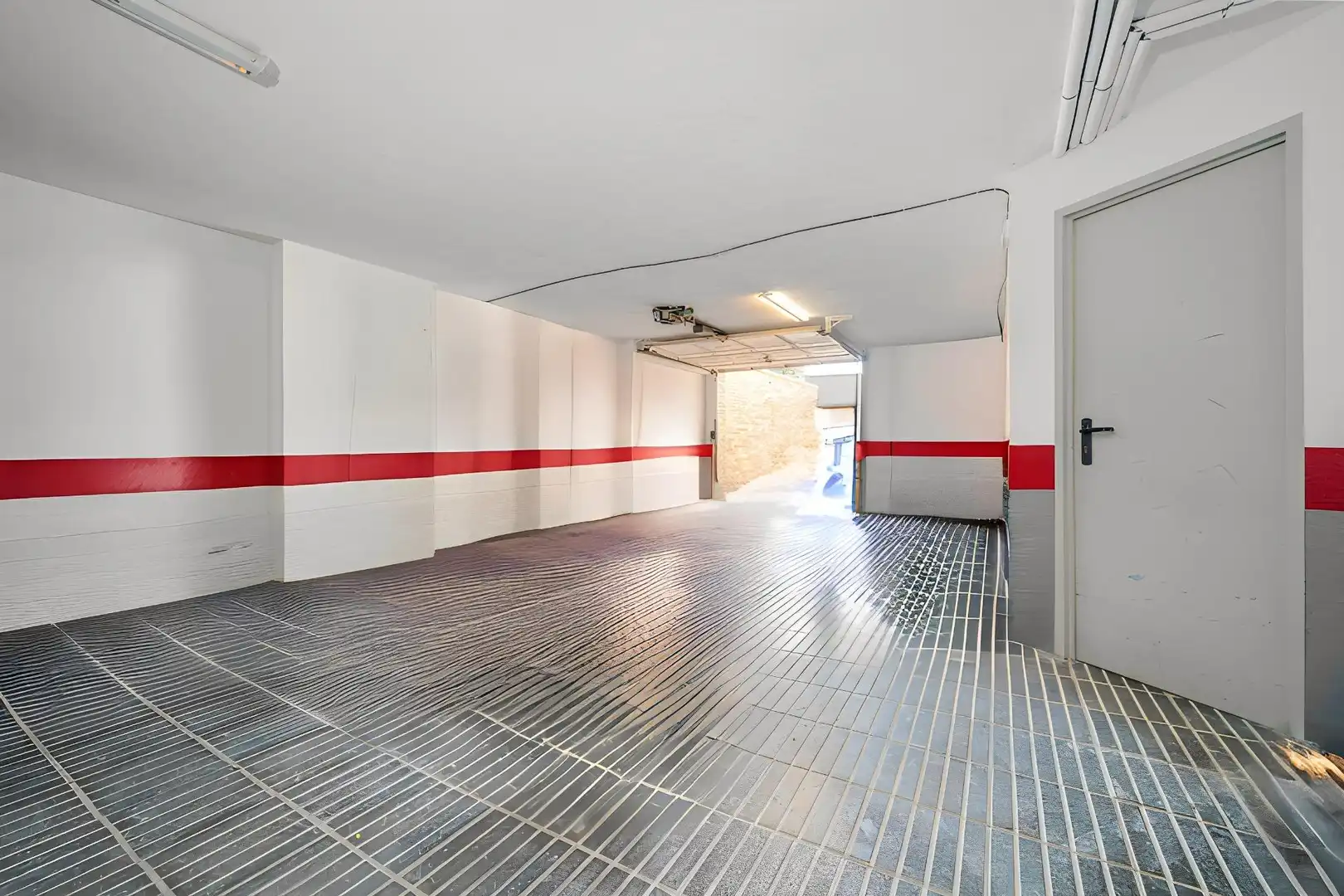 Parking de Casa o chalet de alquiler en Pozuelo de Alarcón con Calefacción, Jardín privado y Terraza
