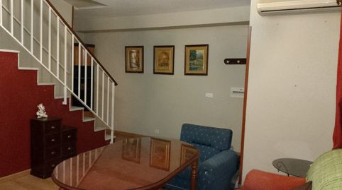 Foto 3 de Casa adosada en venta en Calle Borosa, 14, Mengíbar, Jaén