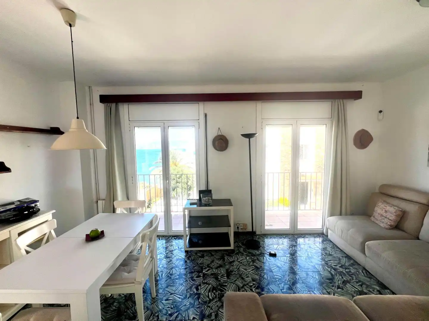 Living room of Flat for sale in Palamós  with Heating, Terrace and Storage room