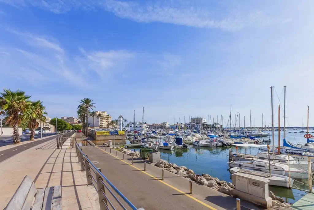 Exterior view of Apartments for sale in  Palma de Mallorca  with Air Conditioner, Heating and Parquet flooring