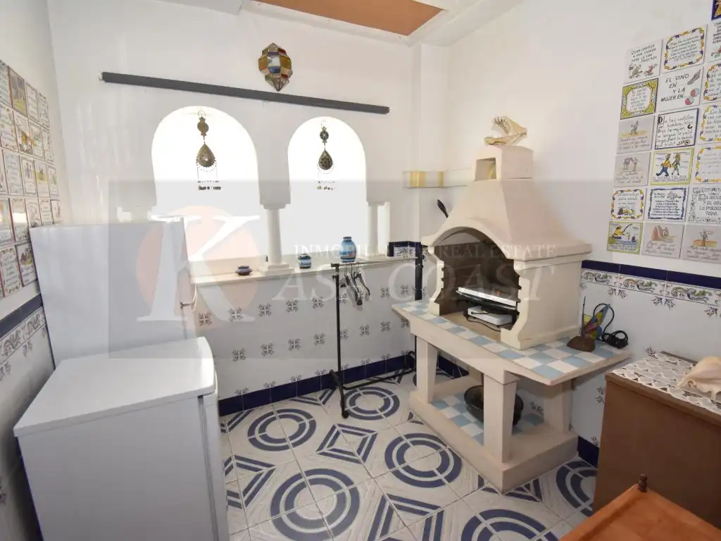 Cocina de Ático en venta en Fuengirola con Aire acondicionado, Jardín privado y Terraza