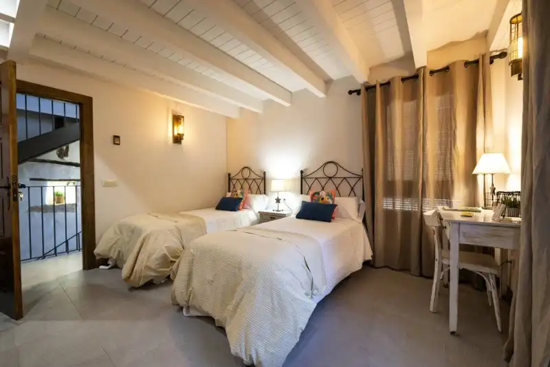 Habitación de Casa o chalet en venta en Garganta la Olla con Aire acondicionado, Calefacción y Jardín privado