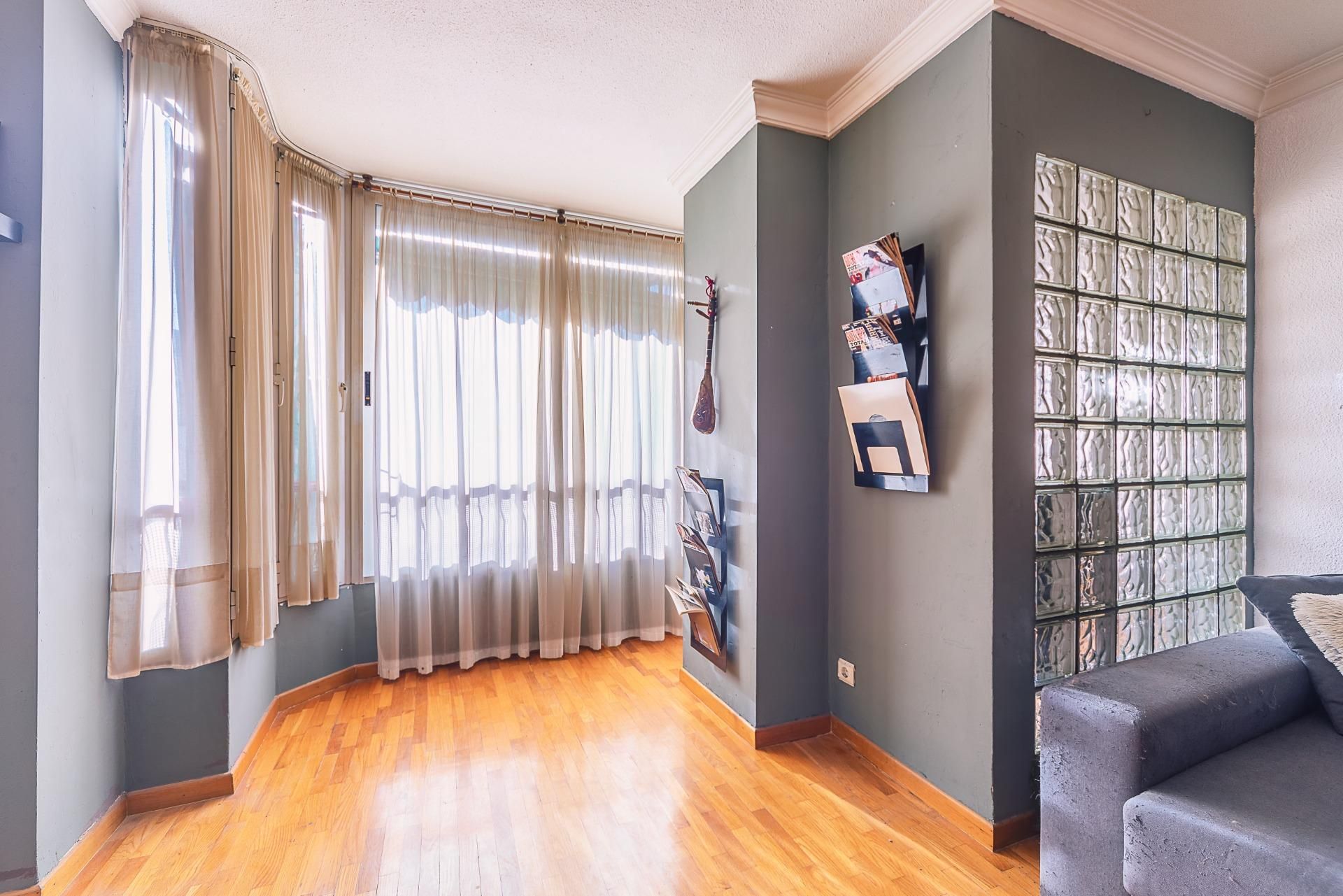 Dormitori de Pis en venda en Alicante / Alacant amb Parquet i Terrassa