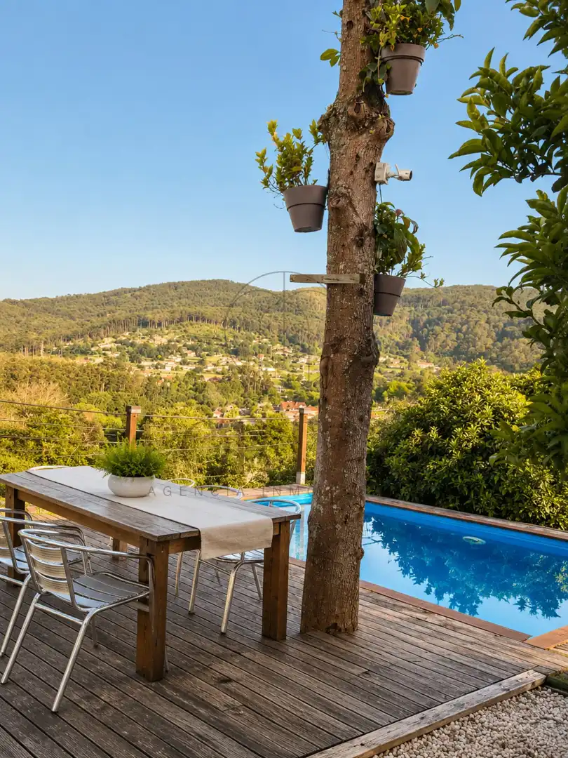 Terraza de Casa o chalet de alquiler en Gondomar con Jardín privado, Piscina y Amueblado