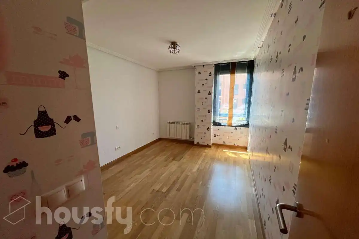 Wohnung zur Miete in Laura de los Ríos, Las Eras de Renueva