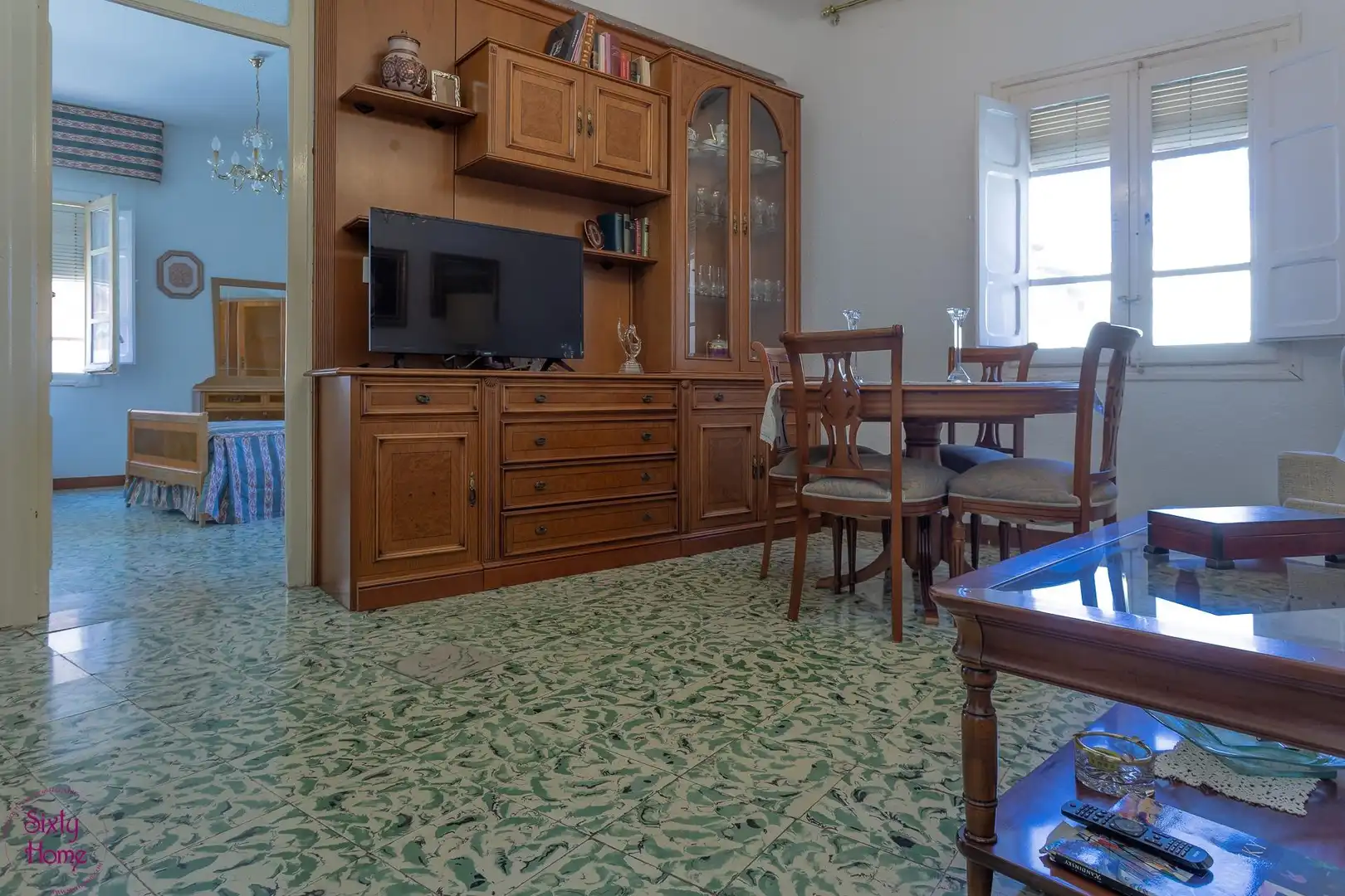 Menjador de Casa o xalet en venda en Andorra (Teruel) amb Jardí privat, Traster i Moblat
