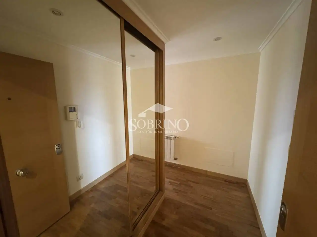 Bedroom of Flat for sale in Llanes  with Heating and Storage room