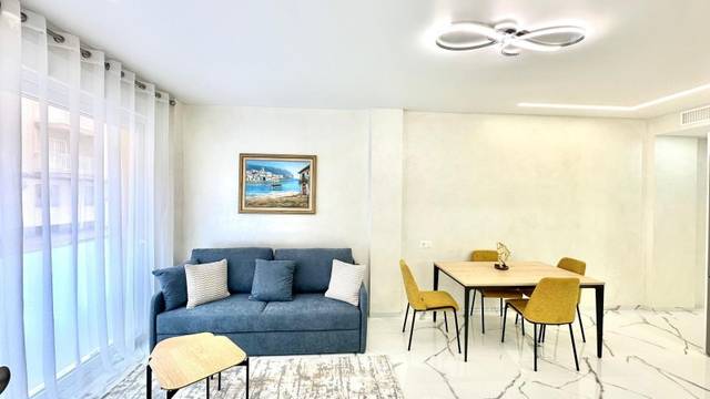 Apartamento en Venta en N/A, -1 en Zona Playa del Cura