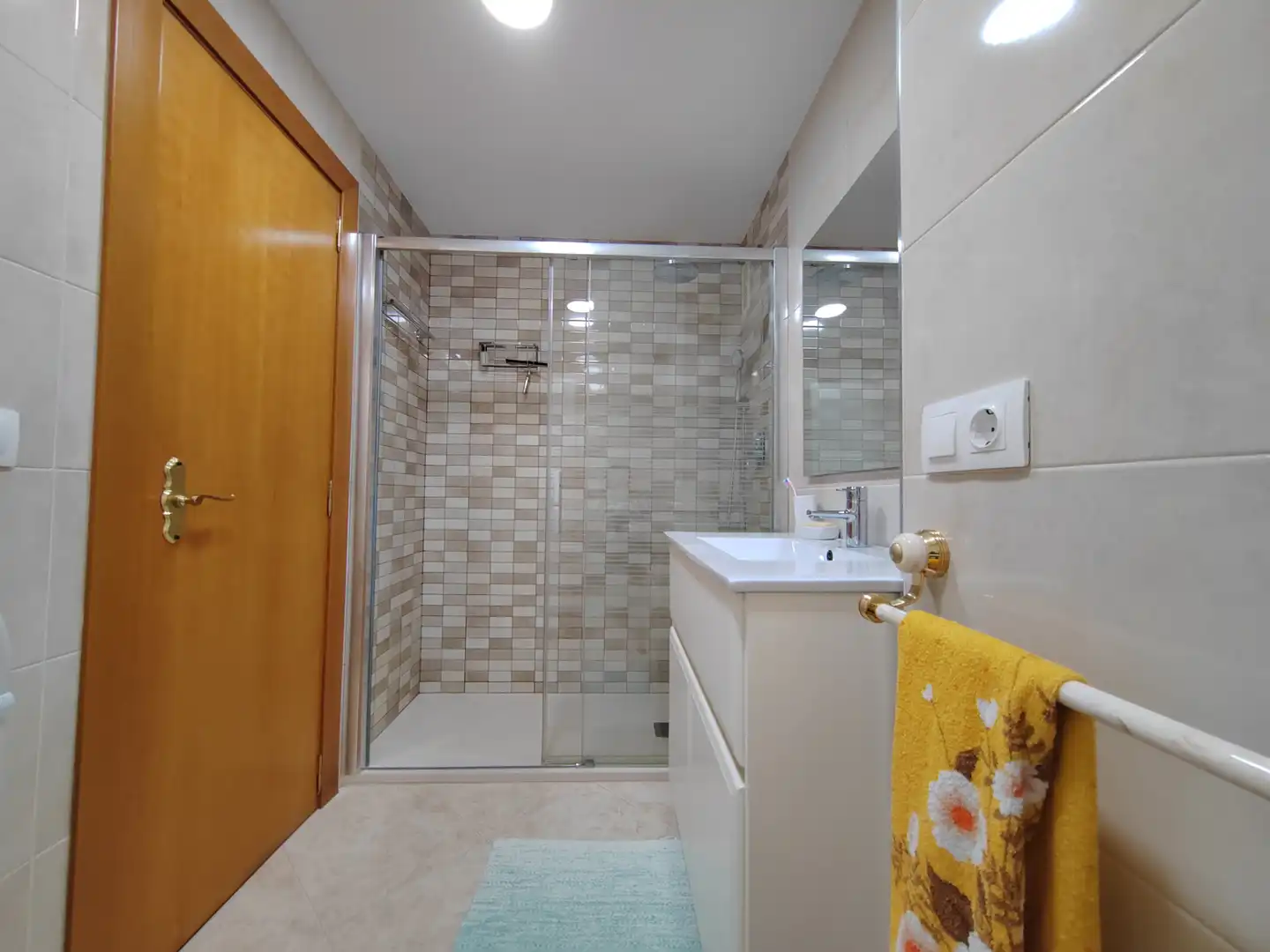 Bathroom of Attic for sale in Canet d'En Berenguer  with Heating, Terrace and Oven
