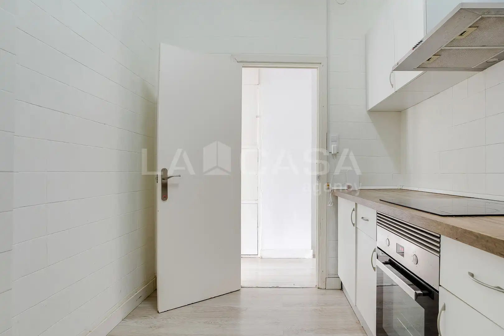 Cuina de Pis en venda en Barcelona amb Terrassa