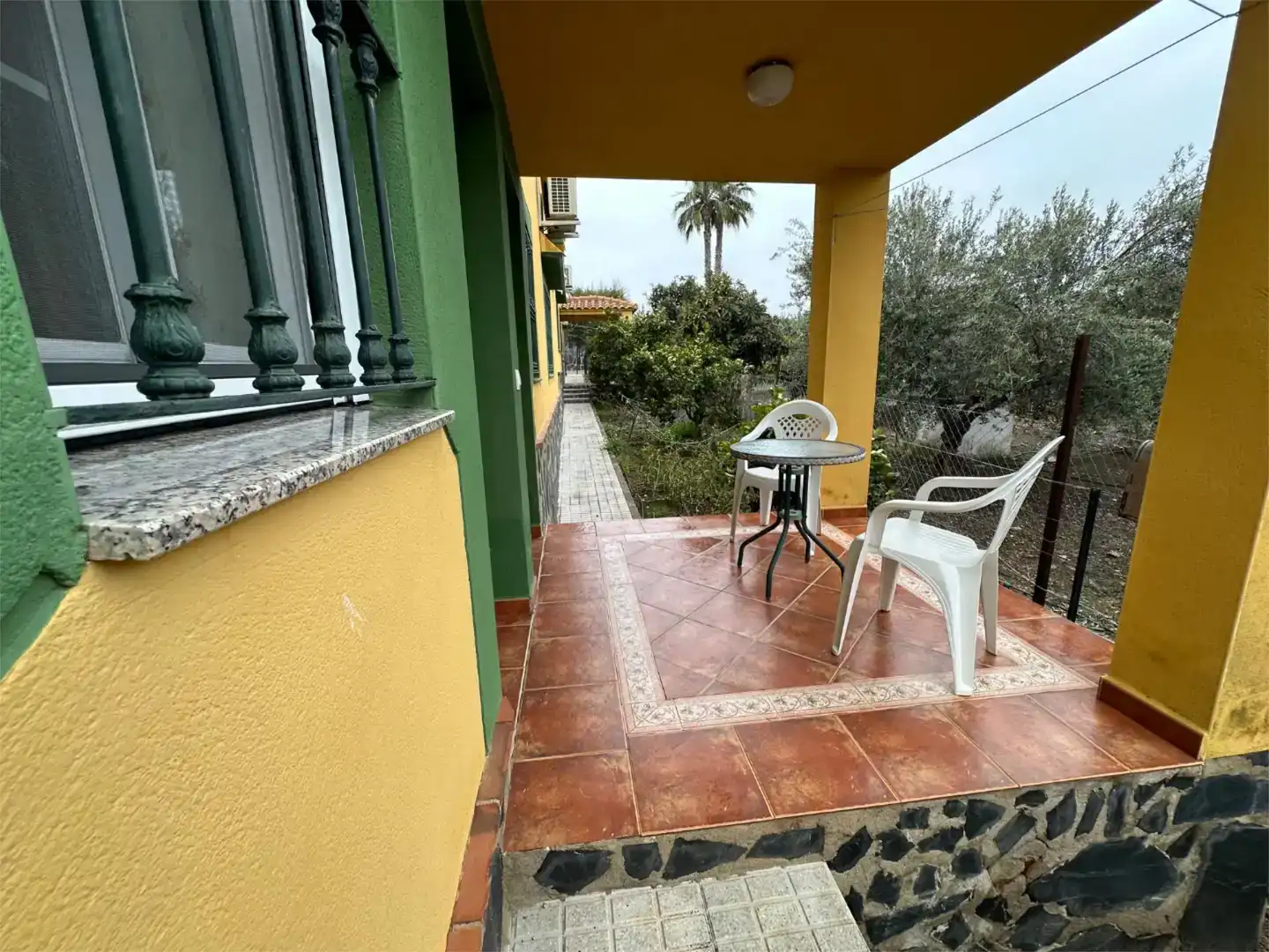 Terrasse von Wohnung zur Miete in Valverde de Leganés mit Klimaanlage, Privatgarten und Schwimmbad