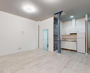 Study to rent in Avenida Avenida de Menéndez Pelayo, 42, Pacífico