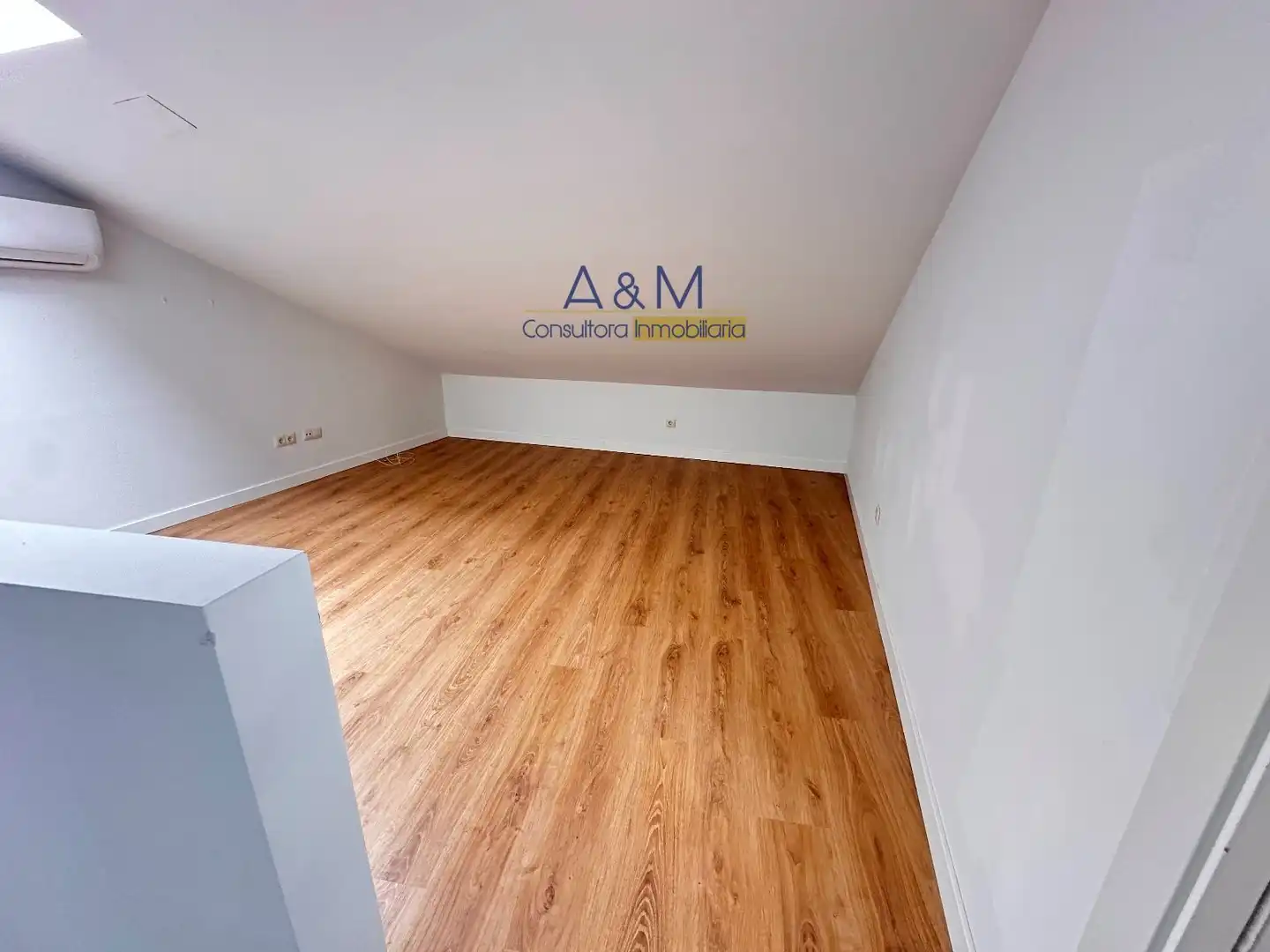 Piso de alquiler en General Almirante, Centro