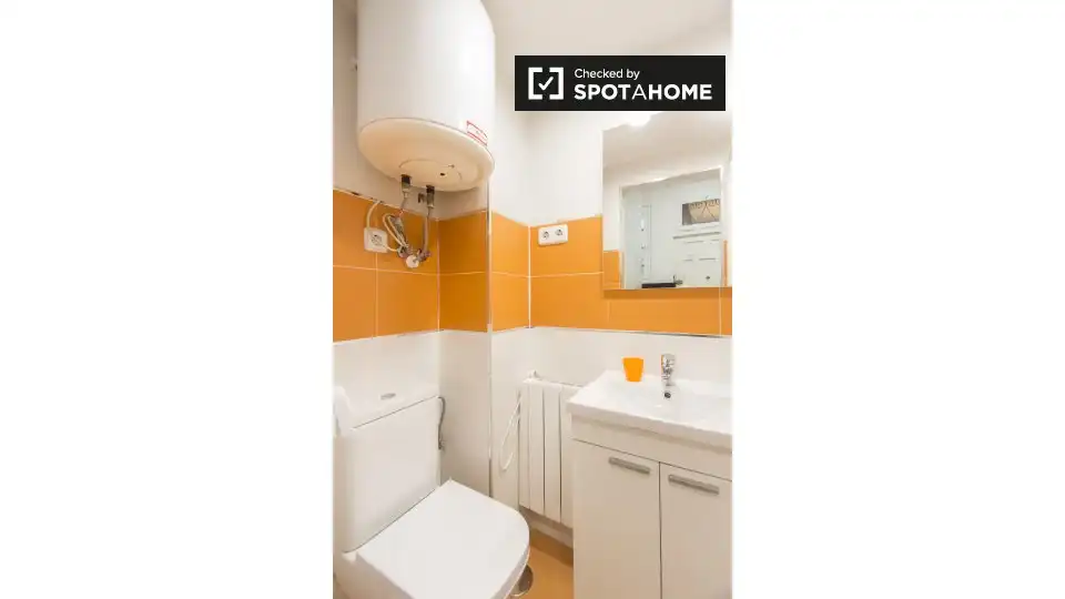 Room in Trafalgar