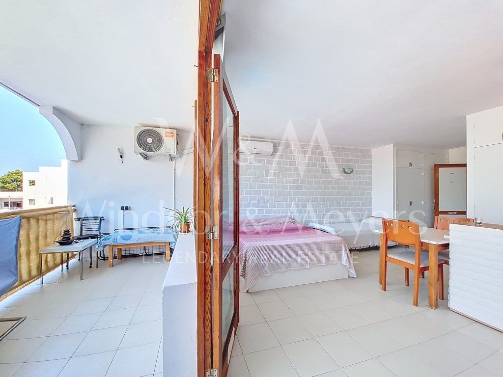 Bedroom of Study to rent in Sant Antoni de Portmany