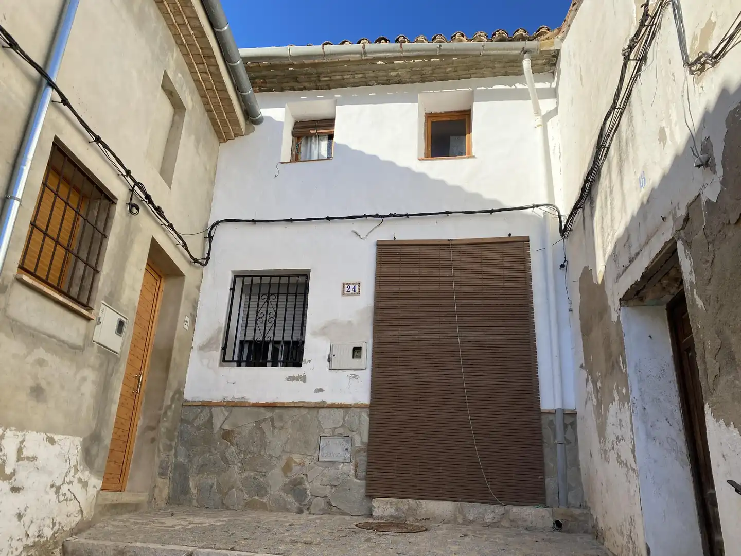 Vista exterior de Casa adosada en venda en Castelló de Rugat