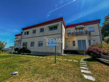 Appartamento con giardino in vendita a Rúa das Medoñas