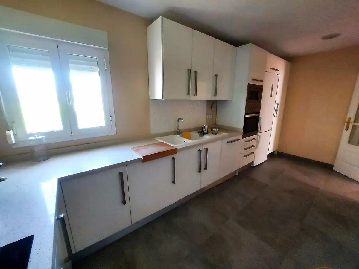Cocina de Casa adosada en venta en Almonte con Terraza, Trastero y Balcón