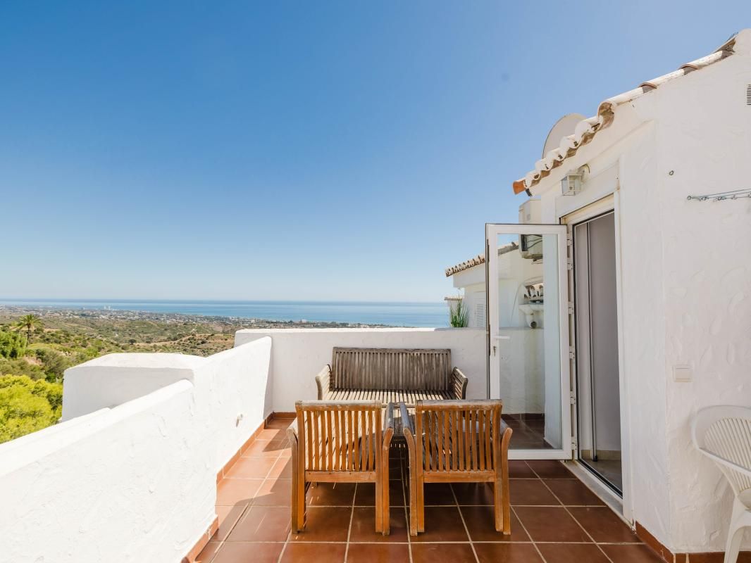 Terrassa de Casa adosada en venda en Marbella amb Aire condicionat, Jardí privat i Terrassa