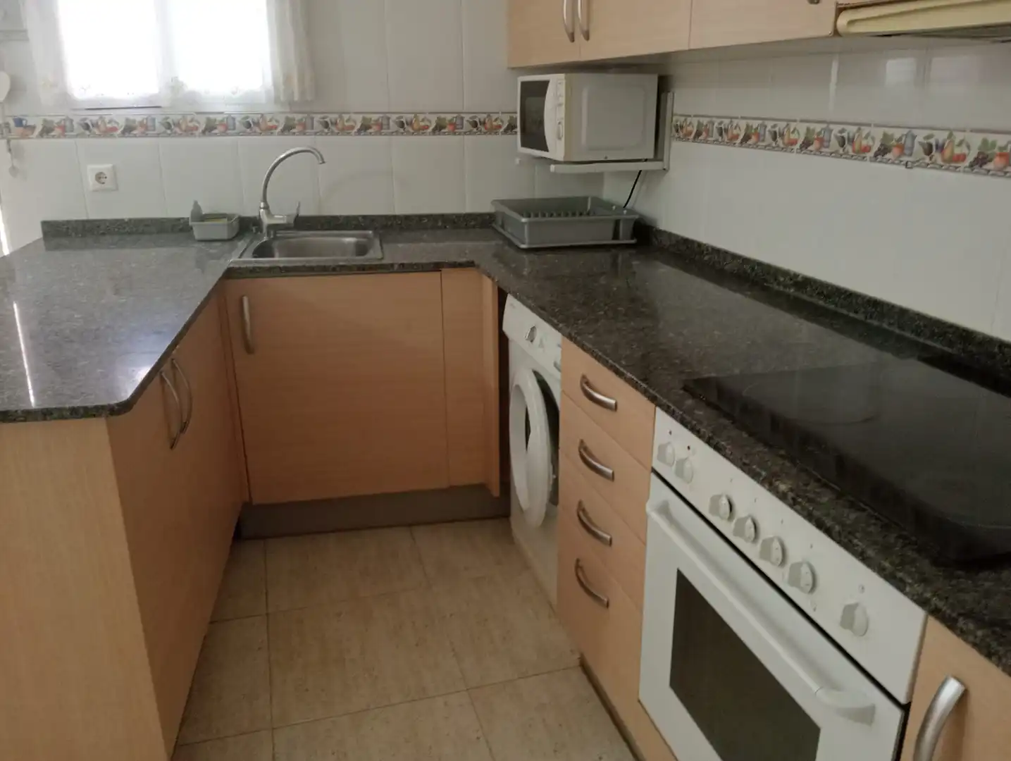 Wohnung zur Miete in Zona Papa Luna - Platja del Gurugú