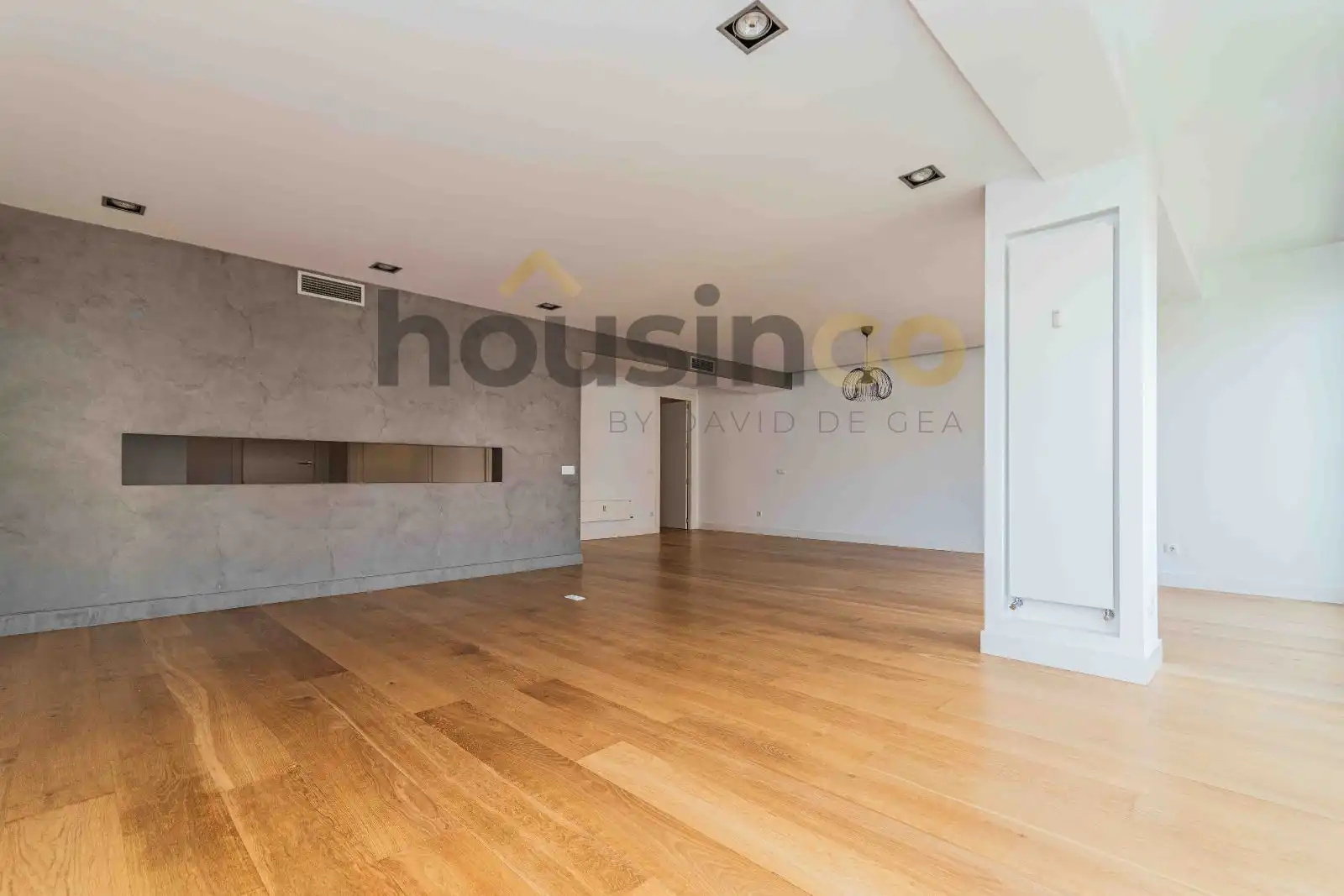 Living room of Flat for rent in Madrid  with Air Conditioner, Heating and Terrace