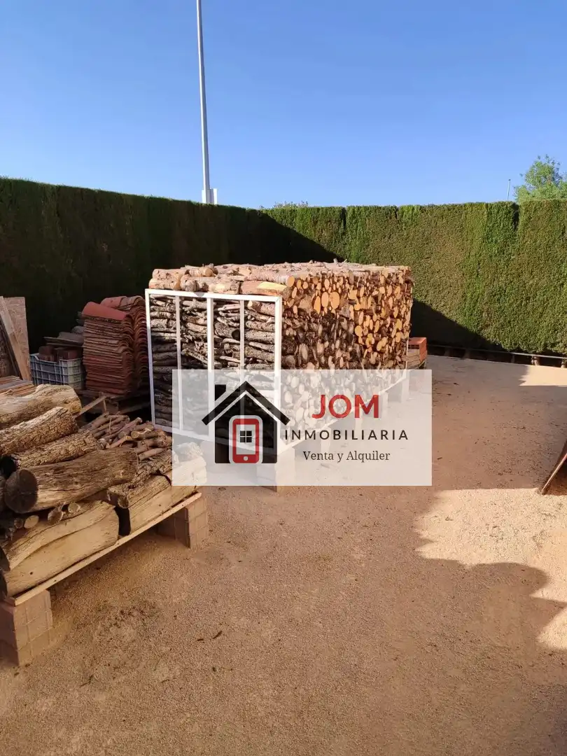 Casa o xalet en venda en Albacete amb Aire condicionat, Calefacció i Jardí privat