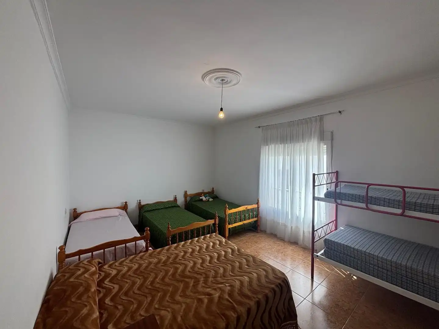 Dormitori de Casa adosada en venda en Sorvilán