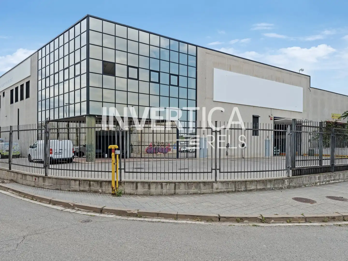 Industriegebäude mit Aufzug zur Miete in Carrer Pla de Matabous 40, imagen 2
