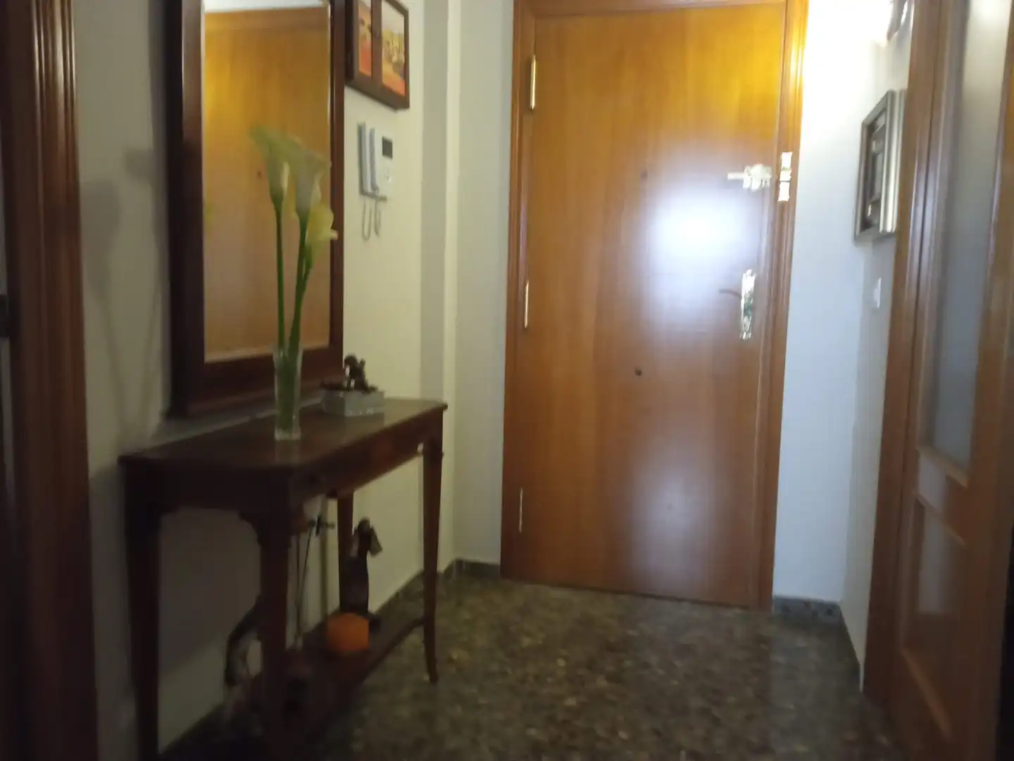 Piso de alquiler en Valencia con Balcón