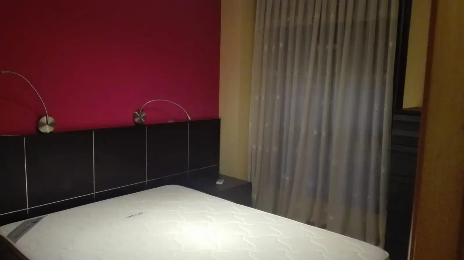Habitación de Piso de alquiler en Madrid con Aire acondicionado, Calefacción y Parquet