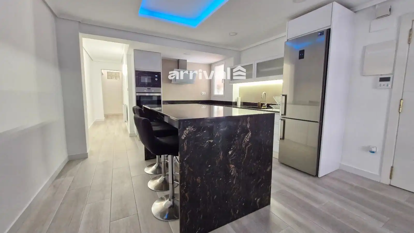 Cocina de Piso de alquiler en Valencia con Aire acondicionado, Calefacción y Terraza