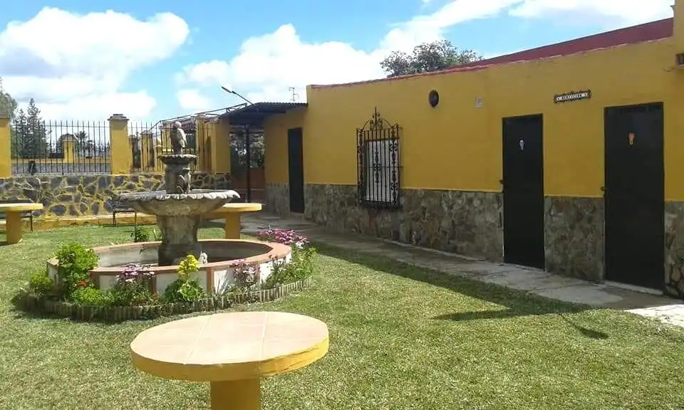 Villa con piscina in vendita a Castilblanco de los Arroyos, imagen 14