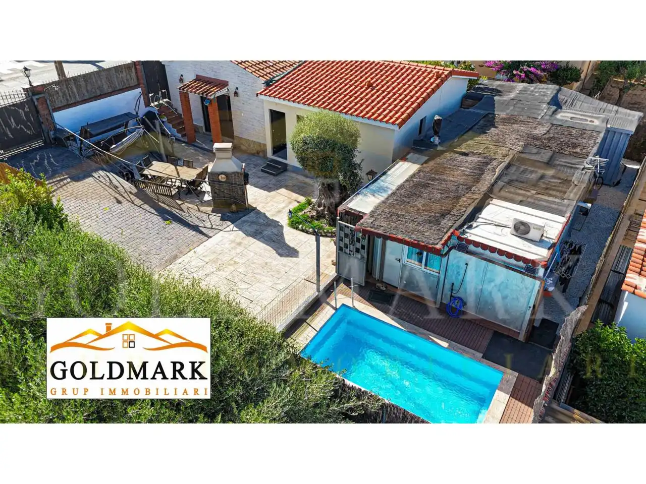 Exterior view of Houses for sale in Rubí  with Air Conditioner, Heating and Private garden
