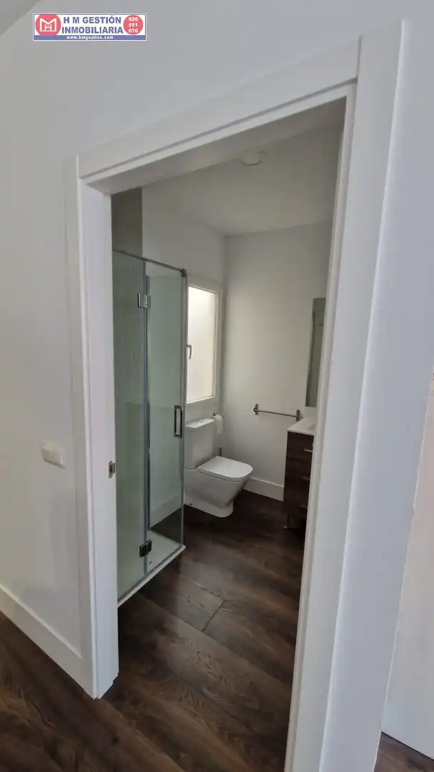 Baño de Piso de alquiler en Alcázar de San Juan con Aire acondicionado, Calefacción y Terraza