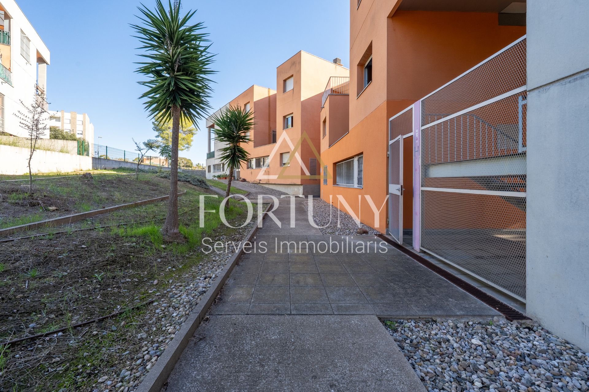 Vista exterior de Piso en venta en  Tarragona Capital con Calefacción, Terraza y Balcón