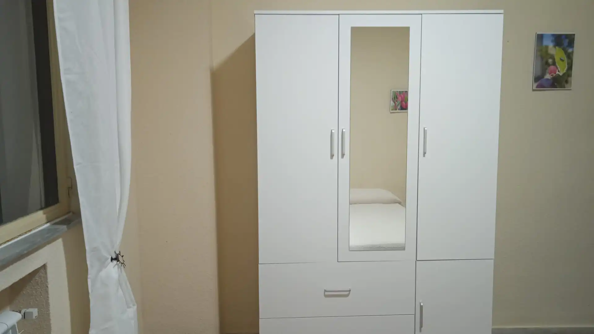 Schlafzimmer von Wohnung zur untervermieten in Salamanca mit Heizung, Parkett und Möbliert