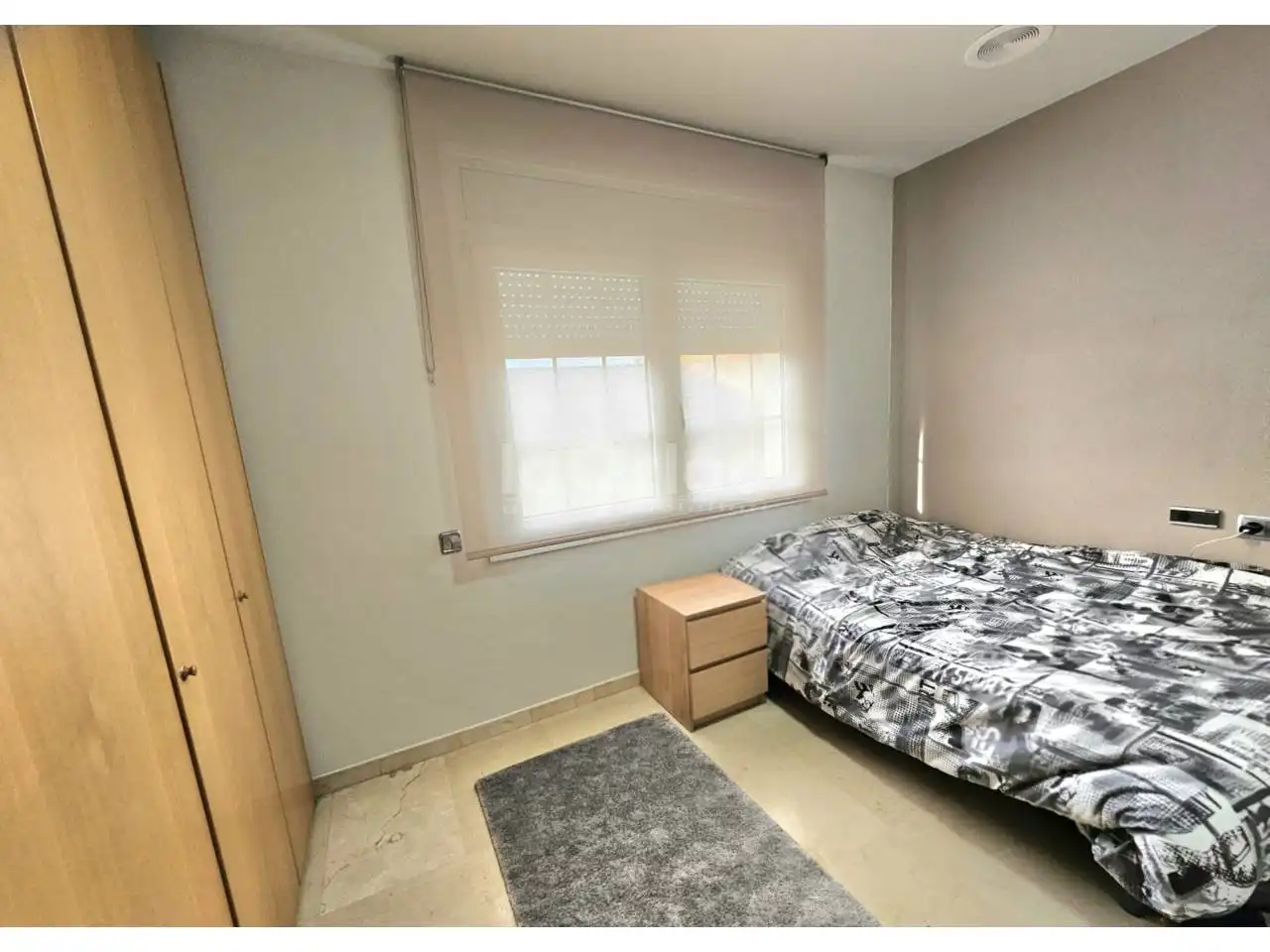 Habitación de Casa adosada en venta en Vic con Calefacción y Terraza