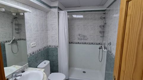 Foto 4 de Habitació a Calle Adeodato Altamirano, 1, Hispanidad - Vivar Téllez, Vélez-Málaga