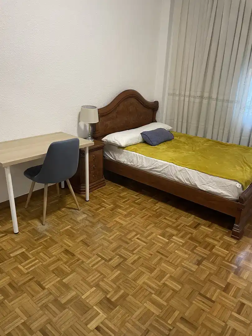 Bedroom of Flat for rent in  Logroño  with Parquet flooring and Furnished