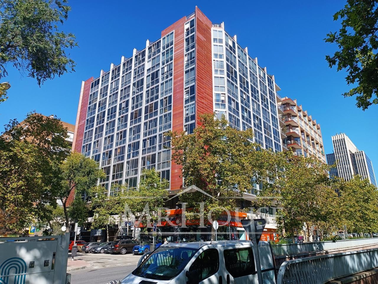 Exterior view of Office to rent in  Madrid Capital  with Air Conditioner, Heating and Furnished