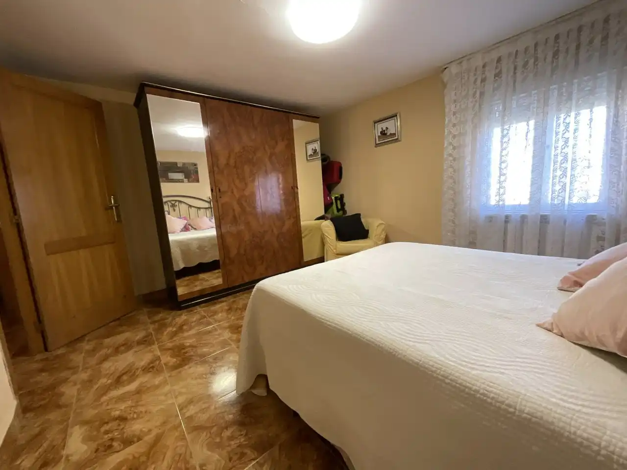 Habitación de Casa o chalet en venta en Bañares con Calefacción, Trastero y Amueblado